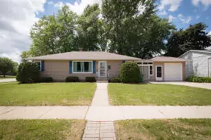 642 Vine St, Fond du Lac, WI 54935 - Photo 1