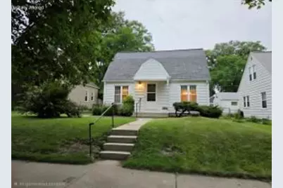 3265 S Burrell St, Milwaukee, WI 53207 - Photo 1