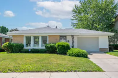 8621 W Grantosa Dr, Milwaukee, WI 53225 - Photo 1