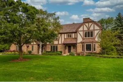 11110 N Wyngate Trce, Mequon, WI 53092 - Photo 1