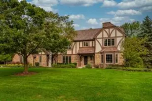 11110 N Wyngate Trace, Mequon, WI 53092 - Photo 1