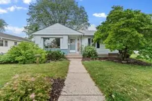 3731 N 77th St, Milwaukee, WI 53222 - Photo 1
