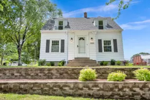 2929 S Ellen St, Milwaukee, WI 53207 - Photo 1