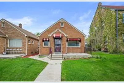 5359 N 33rd St, Milwaukee, WI 53209 - Photo 1