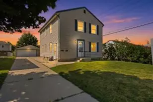 4837 W Lynndale Ave, Milwaukee, WI 53220 - Photo 1