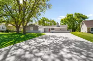 15449 W Mayflower Dr, New Berlin, WI 53151 - Photo 1