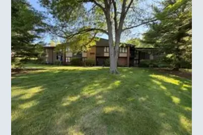 22  Matterhorn Cir, Geneva, WI 53147 - Photo 1