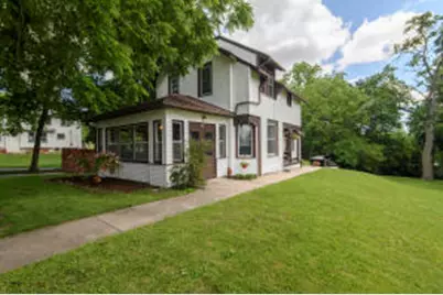 346  High St, Pewaukee, WI 53072 - Photo 1