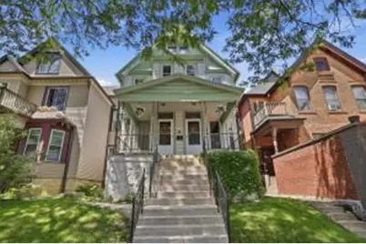 1685 N Humboldt Ave #1687, Milwaukee, WI 53202 - Photo 1
