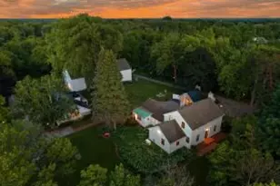 12112 N Wauwatosa Rd, Mequon, WI 53097 - Photo 1
