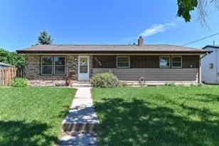 4280 S Pennsylvania Ave, Saint Francis, WI 53235 - Photo 1