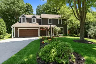 900  Apple Tree Ln, Brookfield, WI 53005 - Photo 1