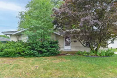 8615 W Petersik St, Milwaukee, WI 53224 - Photo 1
