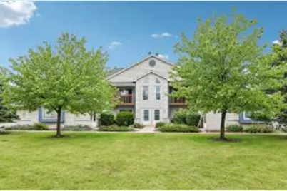 W240N2550 E Parkway Meadow Cir, Pewaukee, WI 53072 - Photo 1