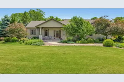W266N6696  Beacon Hills Dr, Lisbon, WI 53089 - Photo 1