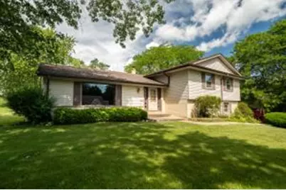 4514  Ridgecrest Dr, Racine, WI 53403 - Photo 1