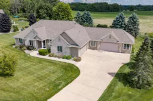 N5158 Union Hill Rd, Concord, WI 53066 - Photo 1