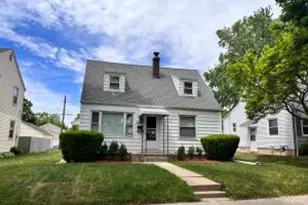 3721 N 98th St, Milwaukee, WI 53222 - Photo 1