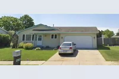 2923  Concord Dr, Racine, WI 53403 - Photo 1