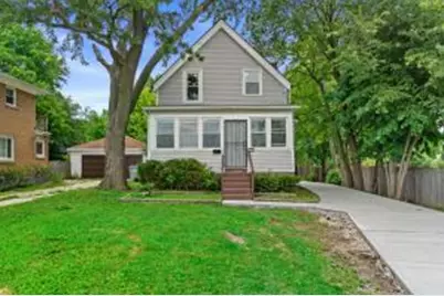 5676 N 43rd St, Milwaukee, WI 53209 - Photo 1