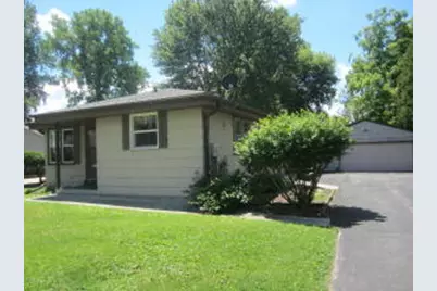 1119 W Wisconsin Ave, Oconomowoc, WI 53066 - Photo 1