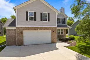 501 Manning Way, Lake Geneva, WI 53147 - Photo 1
