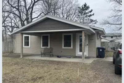 409  5th Ave, Onalaska, WI 54650 - Photo 1