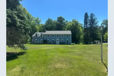 6735  Kingswood Dr, Cedarburg, WI 53012 - Photo 1