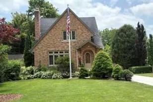 821 W Grand Ave, Port Washington, WI 53074 - Photo 1