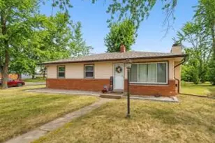 7934 N Edgeworth Dr, Milwaukee, WI 53223 - Photo 1