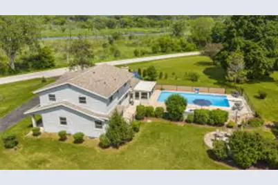 S94W23075  Meadow View Ln, Vernon, WI 53103 - Photo 1