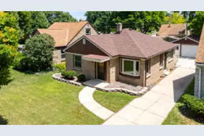 2406 S 82nd St, West Allis, WI 53219 - Photo 1