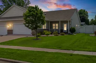 289 Lewis St, West Salem, WI 54669 - Photo 1
