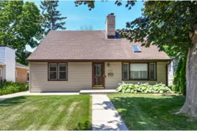 5769 N River Forest Dr, Glendale, WI 53209 - Photo 1