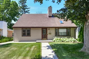 5769 N River Forest Dr, Glendale, WI 53209 - Photo 1
