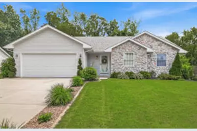 390  Garrison Dr, Lake Geneva, WI 53147 - Photo 1