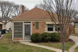 2170 S 80th St, West Allis, WI 53219 - Photo 1