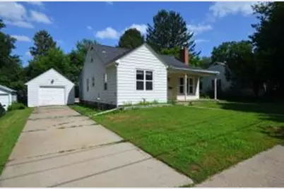 225 N Esterly Ave, Whitewater, WI 53190 - Photo 1