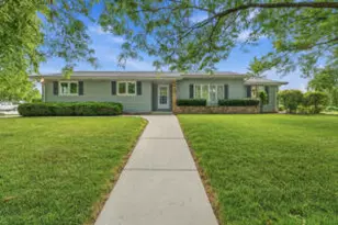 1237 Audubon Rd, Howards Grove, WI 53083 - Photo 1