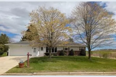 219  Elm St, Whitelaw, WI 54247 - Photo 1