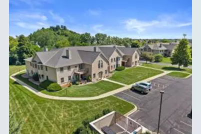 920  Oconomowoc Pkwy, Oconomowoc, WI 53066 - Photo 1