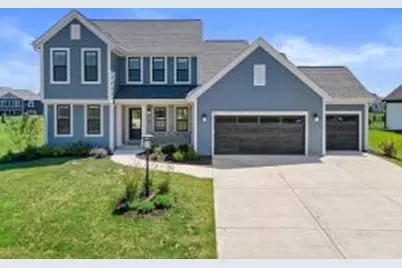 629  Twin Creeks Dr, Dousman, WI 53118 - Photo 1