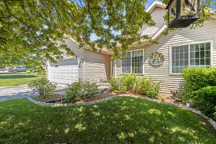 N170W19962 Willow Ridge Dr, Jackson, WI 53037 - Photo 1