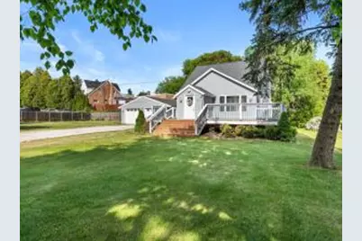 1433 N 40th St, Sheboygan, WI 53081 - Photo 1