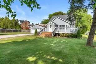 1433 N 40th St, Sheboygan, WI 53081 - Photo 1