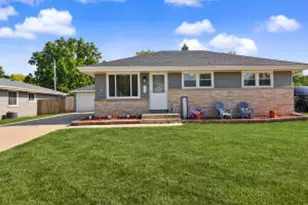 729 Clark Ave, South Milwaukee, WI 53172 - Photo 1
