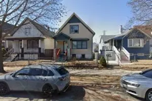 1523 S 15th St, Milwaukee, WI 53213 - Photo 1