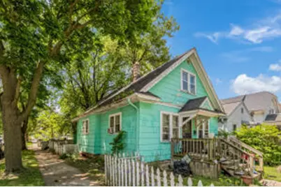 4201 W Sieben Pl, Milwaukee, WI 53216 - Photo 1