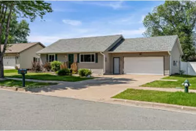 749  Troy St, Onalaska, WI 54650 - Photo 1