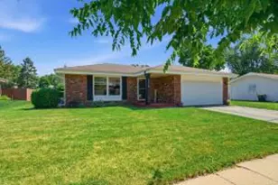 1119 Dogwood Ln, Waukesha, WI 53189 - Photo 1